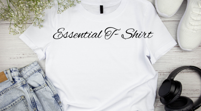 Essential T- Shirt